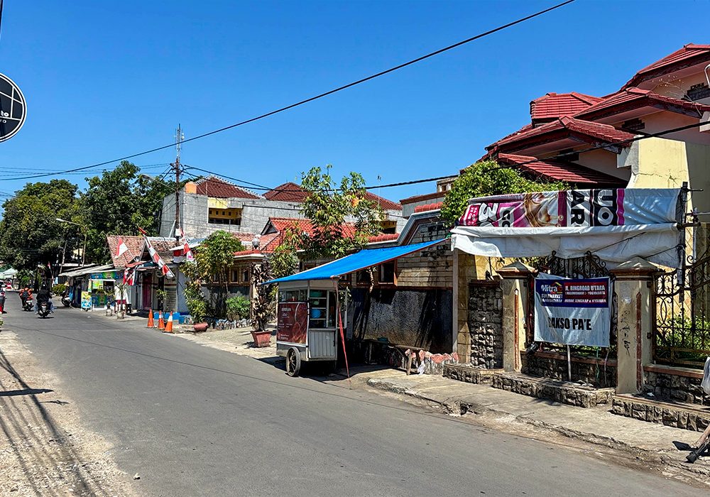 RUMAH DI KOTA CIREBON - WOFF794-1 - foto 2